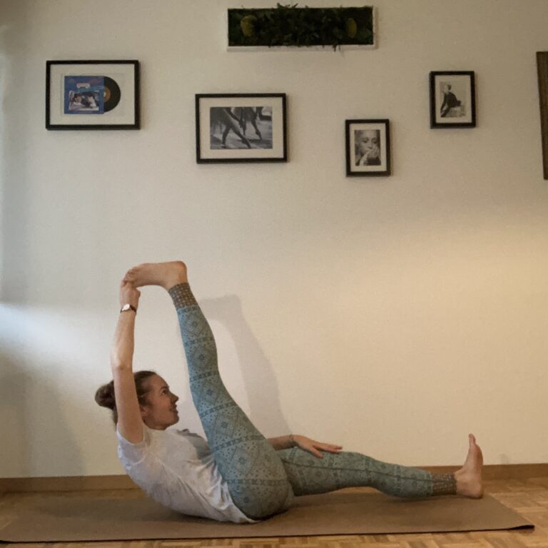 Supta Padangusthasana A