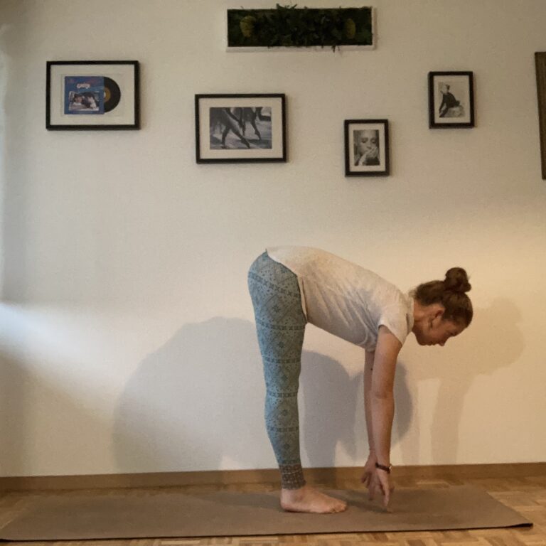 Ardha Uttanasana