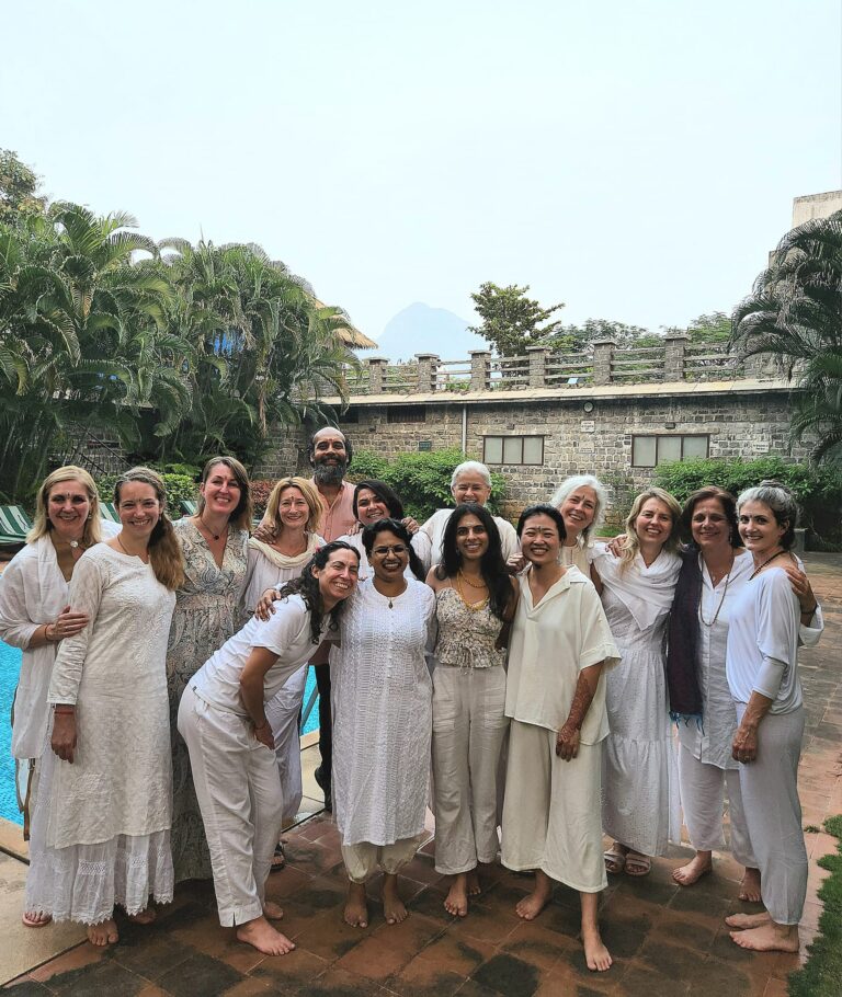 Les bienfaits des immersions : pourquoi les stages de yoga sont de véritables expériences transformationnelles